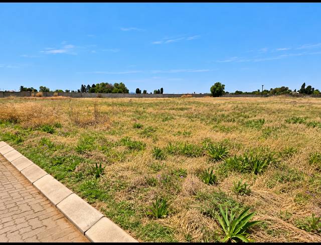 915M² VACANT LAND FOR SALE IN ARCON PARK